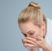 چیکار کنیم صورتی صاف و بدون جوش داشته باشیم؟