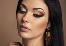 آرایش مناسب برای موی مشکی