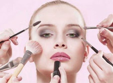شش دلیل اینکه برخی اوقات آرایش نکنیم