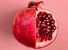 ماسک انار برای جوانسازی صورت و رفع خشکی پوست